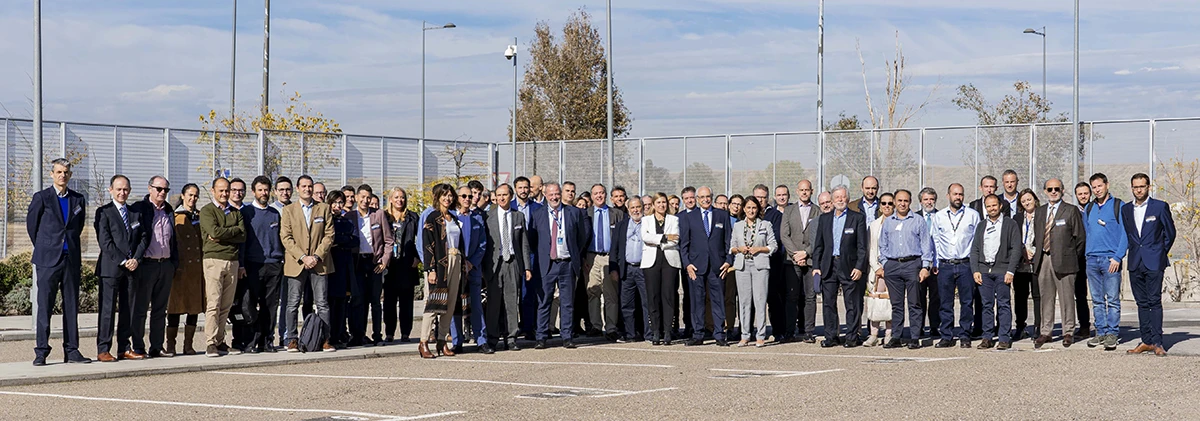 Foto de grupo de la jornada de Airbus Defence and Space y el Instituto de la Ingeniería de España (IIE). Foto: Airbus